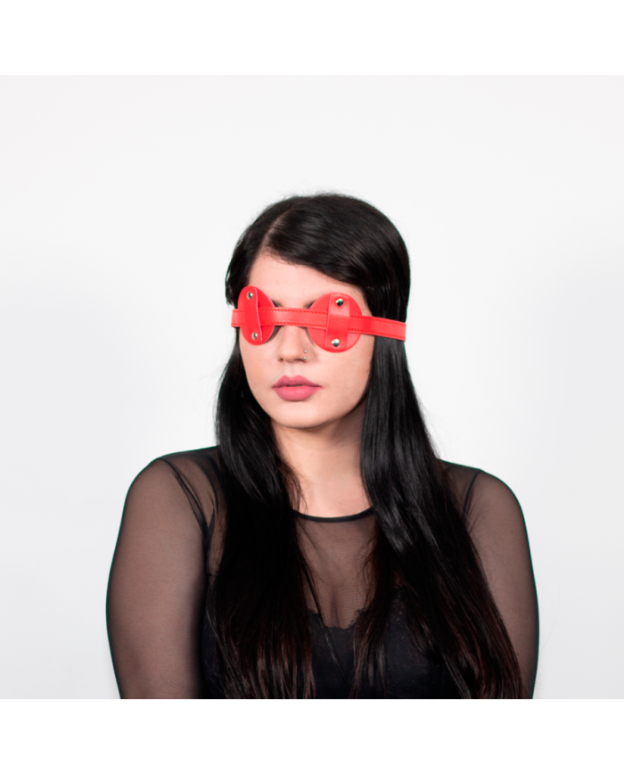 Tapaojos Cuero Rojo