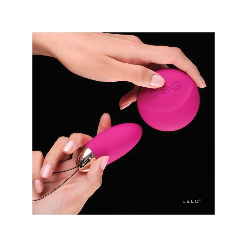 LELO - LYLA 2 INSIGNIA DESIGN EDITION HUEVO-MASAJEADOR FUCSIA